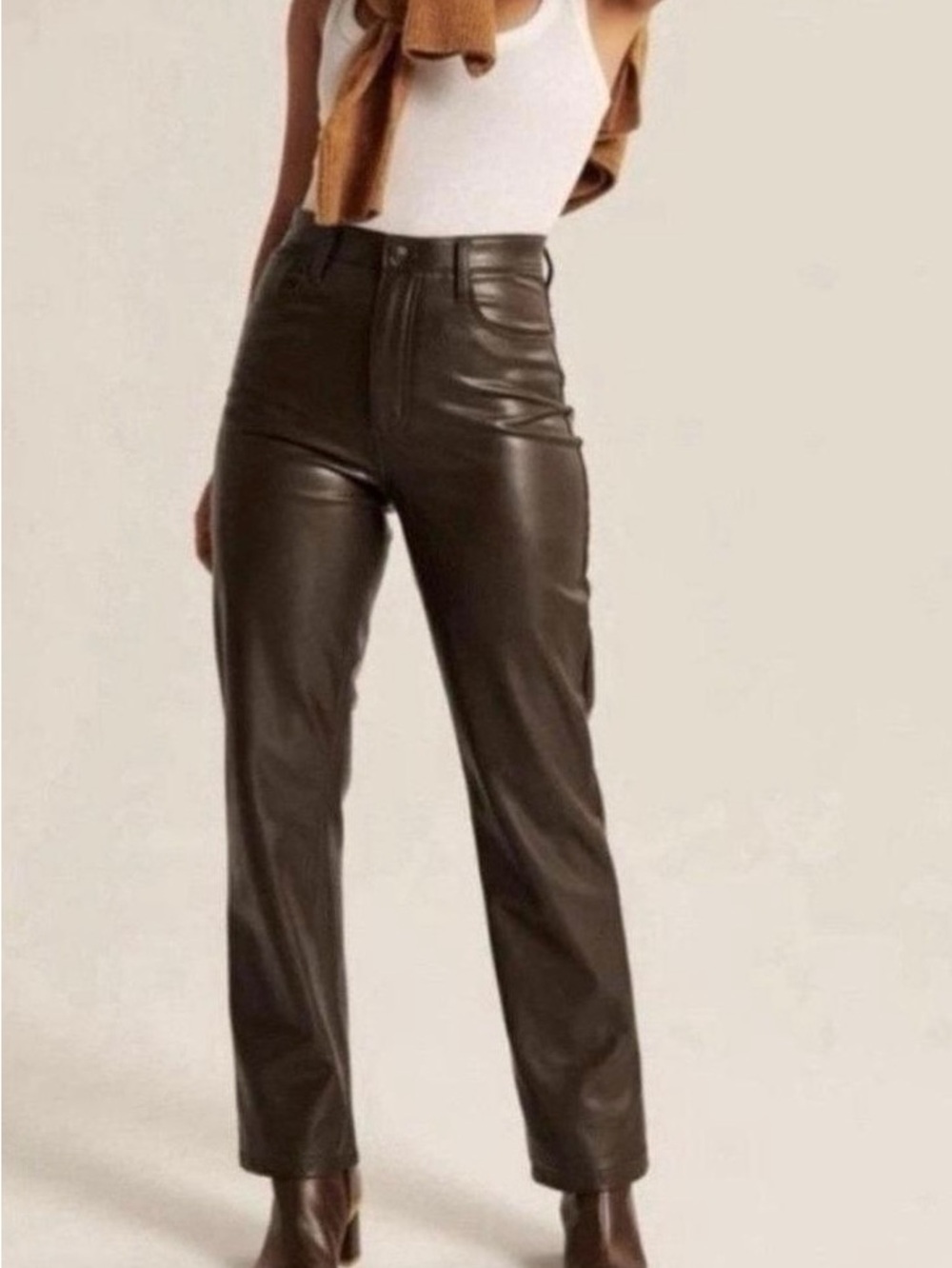 Abercrombie & Fitch 90s Straight Ultra HR Leather Pants, Brown, Size 33/16 - Picture 2 of 4